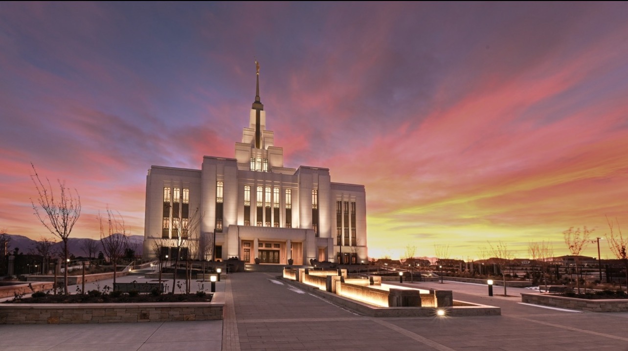 The Saratoga Springs Utah LDS Temple at sunset